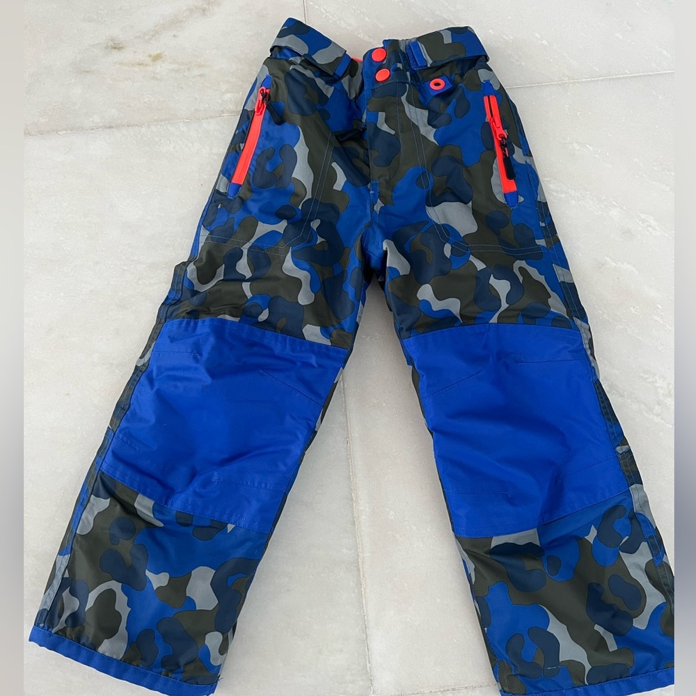Boden boy like new ski pants 4/5